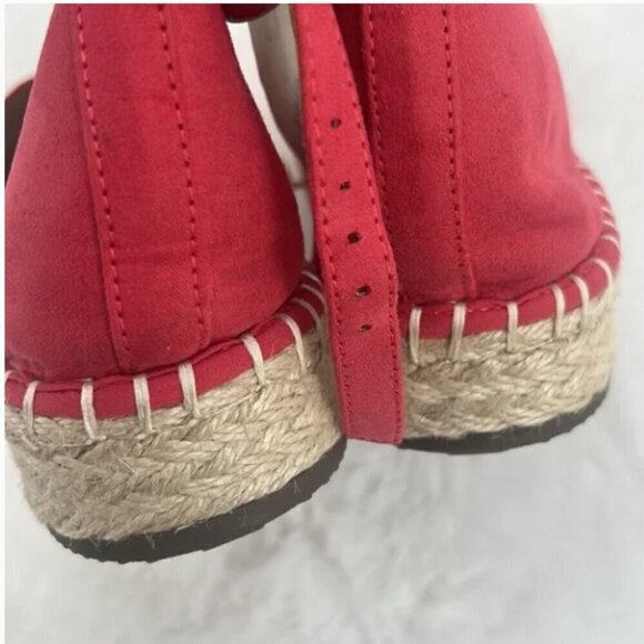 JOIE Cruz scalloped espadrille memory foam sandal 9 - Picture 2 of 8